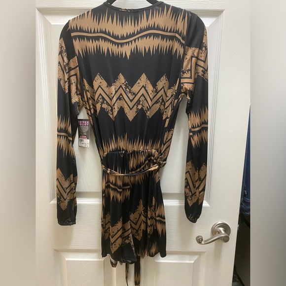 Black/Brown Romper with tags - Picture 2 of 2